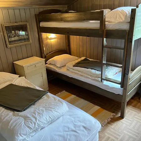 Newly Renovated Near Al Center, Mountains & Liagardane