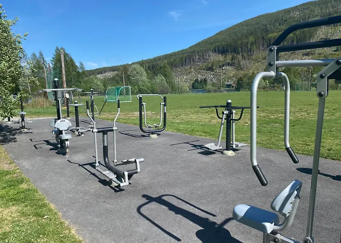 Newly Renovated Near Al Center, Mountains & Liagardane
