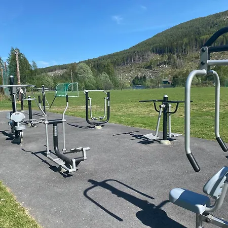 Newly Renovated Near Al Center, Mountains & Liagardane